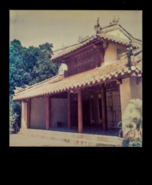SX70 - Hue - Old temple